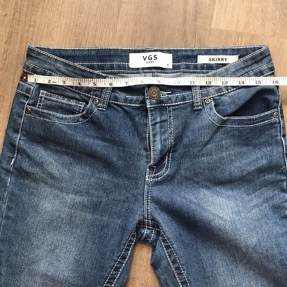 VGS jeans size 4 embellished back pockets - Picture 3 of 11
